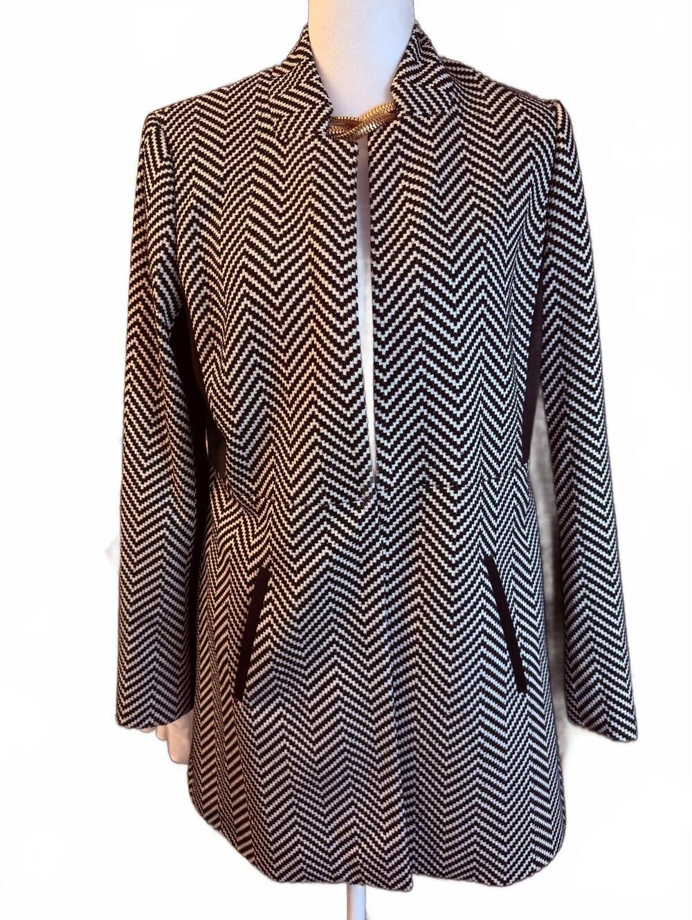 Kasper black and white long cardigan with pockets 4